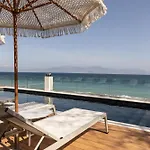 Appartement Cavo Dio 4 - Beachfront Bliss - Cozy Pool Sunsets *