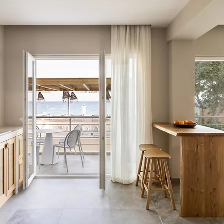 Cavo Dio 4 - Beachfront Bliss - Cozy Pool Sunsets Daire Dhiminio