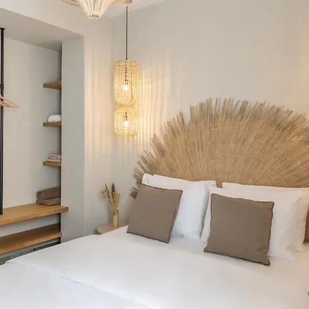 Cavo Dio 4 - Beachfront Bliss - Cozy Pool Sunsets 아파트 Dhiminio