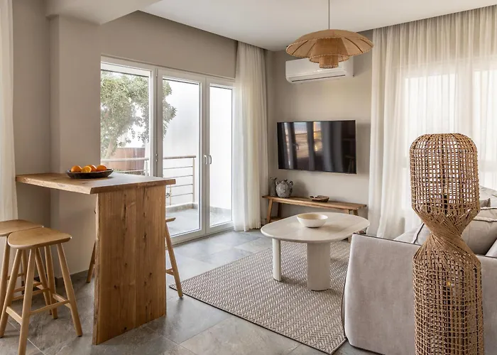 Cavo Dio 4 - Beachfront Bliss - Cozy Pool Sunsets *